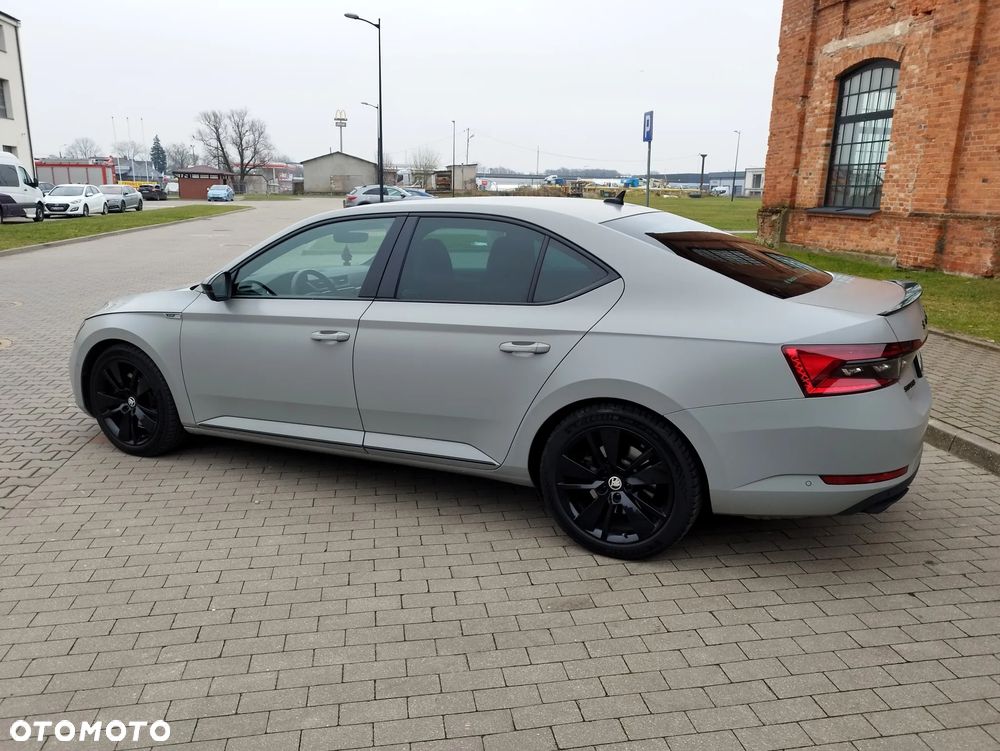 Skoda Superb 2.0 TSI 4x4 Sportline DSG - 9