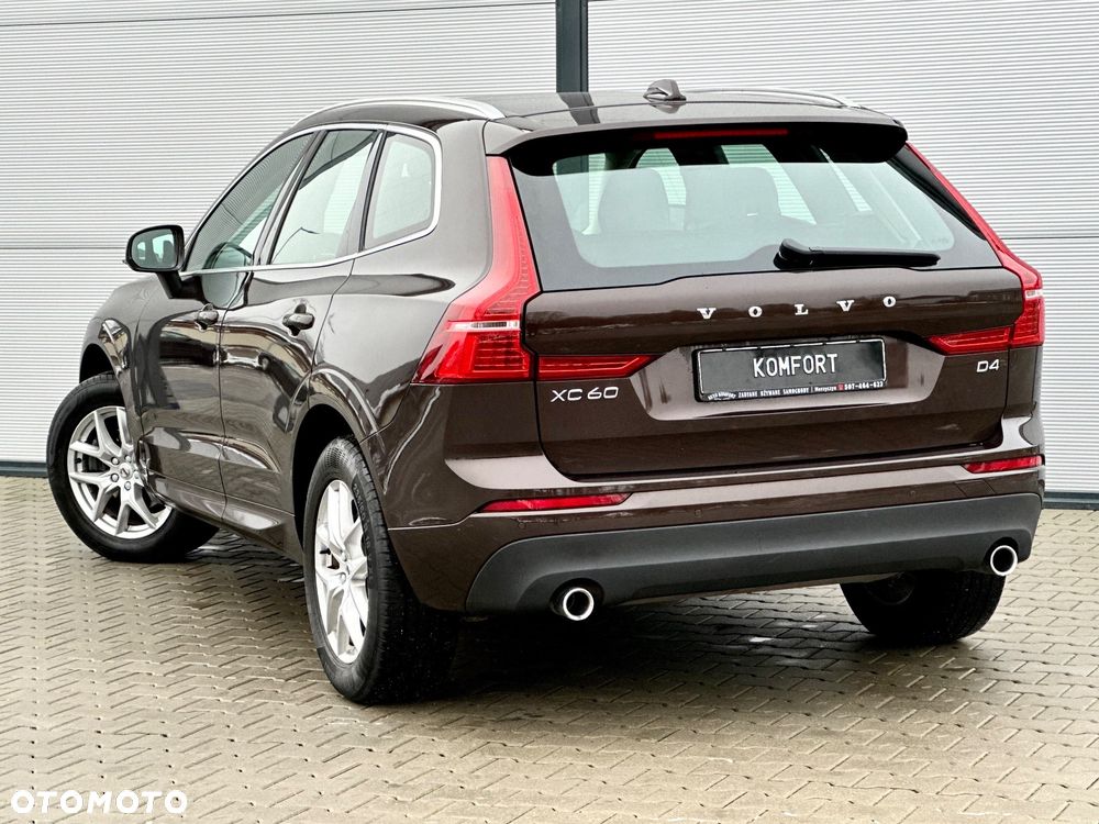 Volvo XC 60 D4 Momentum Pro - 19