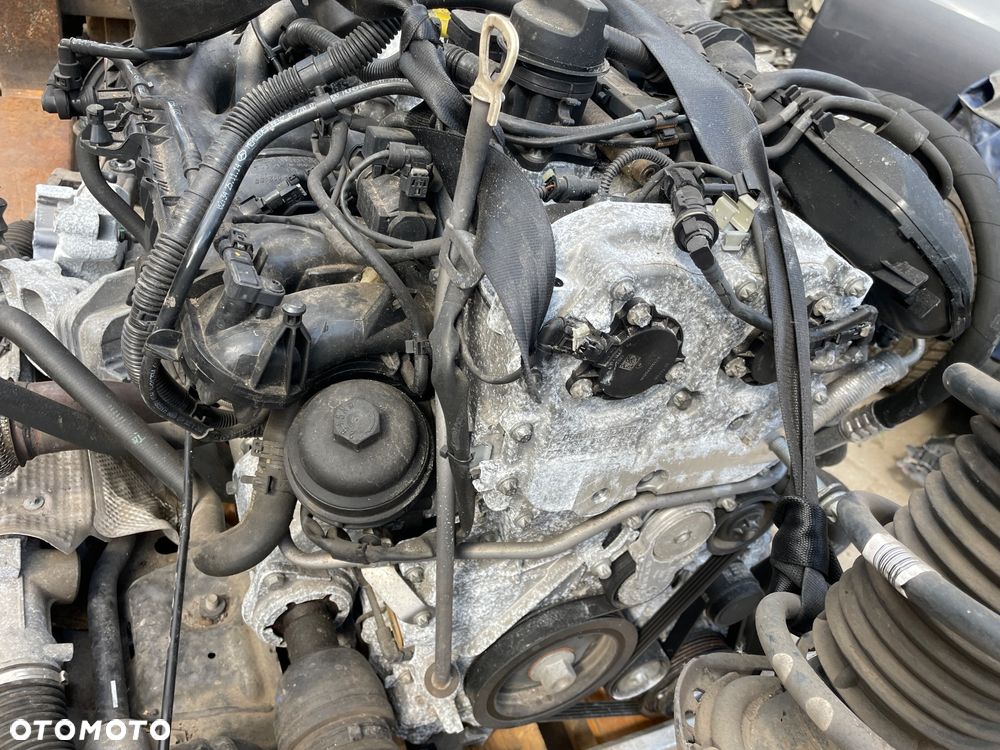 SILNIK KOMPLETNY MERCEDES W176 W246 C117 1.6 CGI A2700104102 - 2