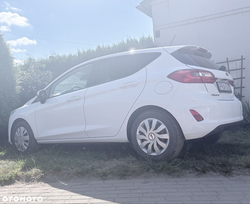 Ford Fiesta - 6
