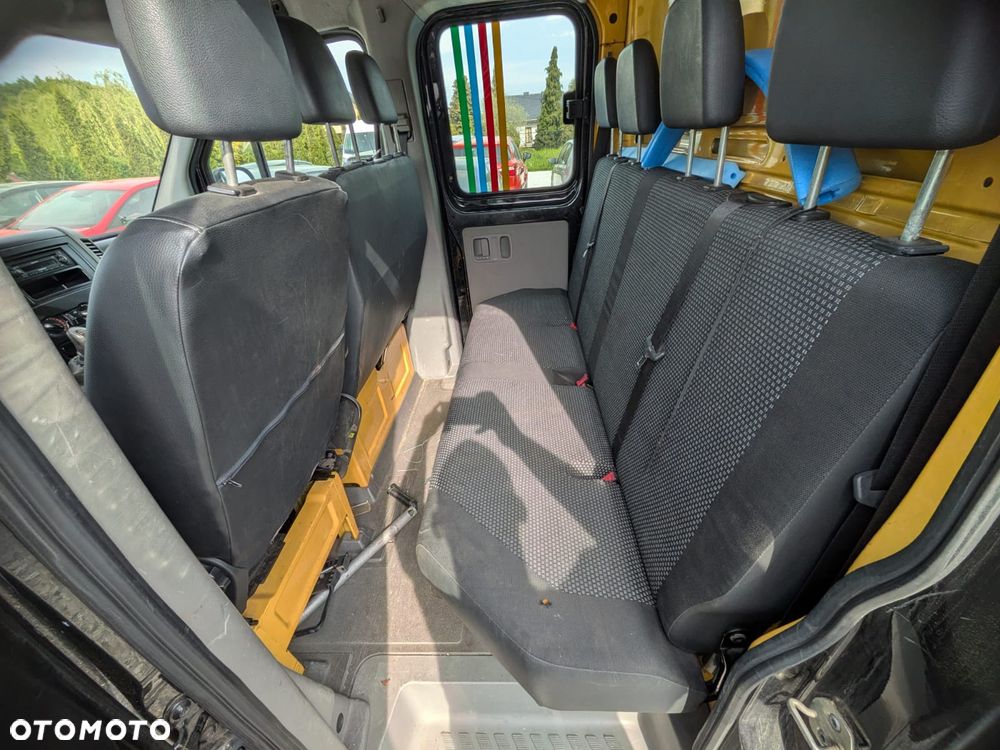 Mercedes-Benz Sprinter - 13