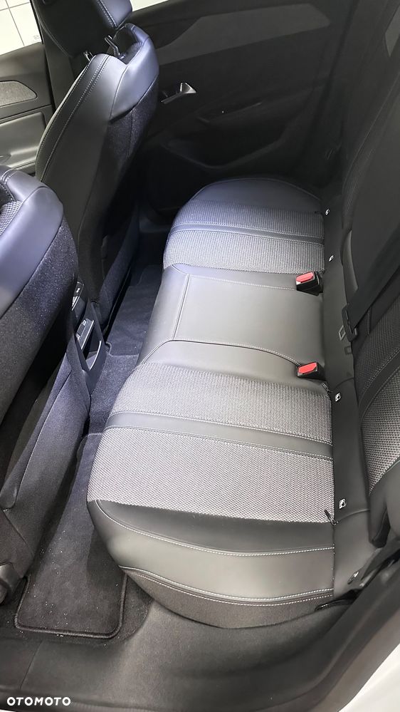 Peugeot 308 SW BlueHDi 130 EAT8 Allure Pack - 12