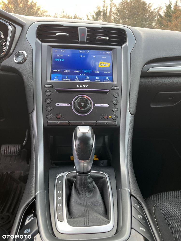 Ford Mondeo 2.0 TDCi Titanium PowerShift - 25
