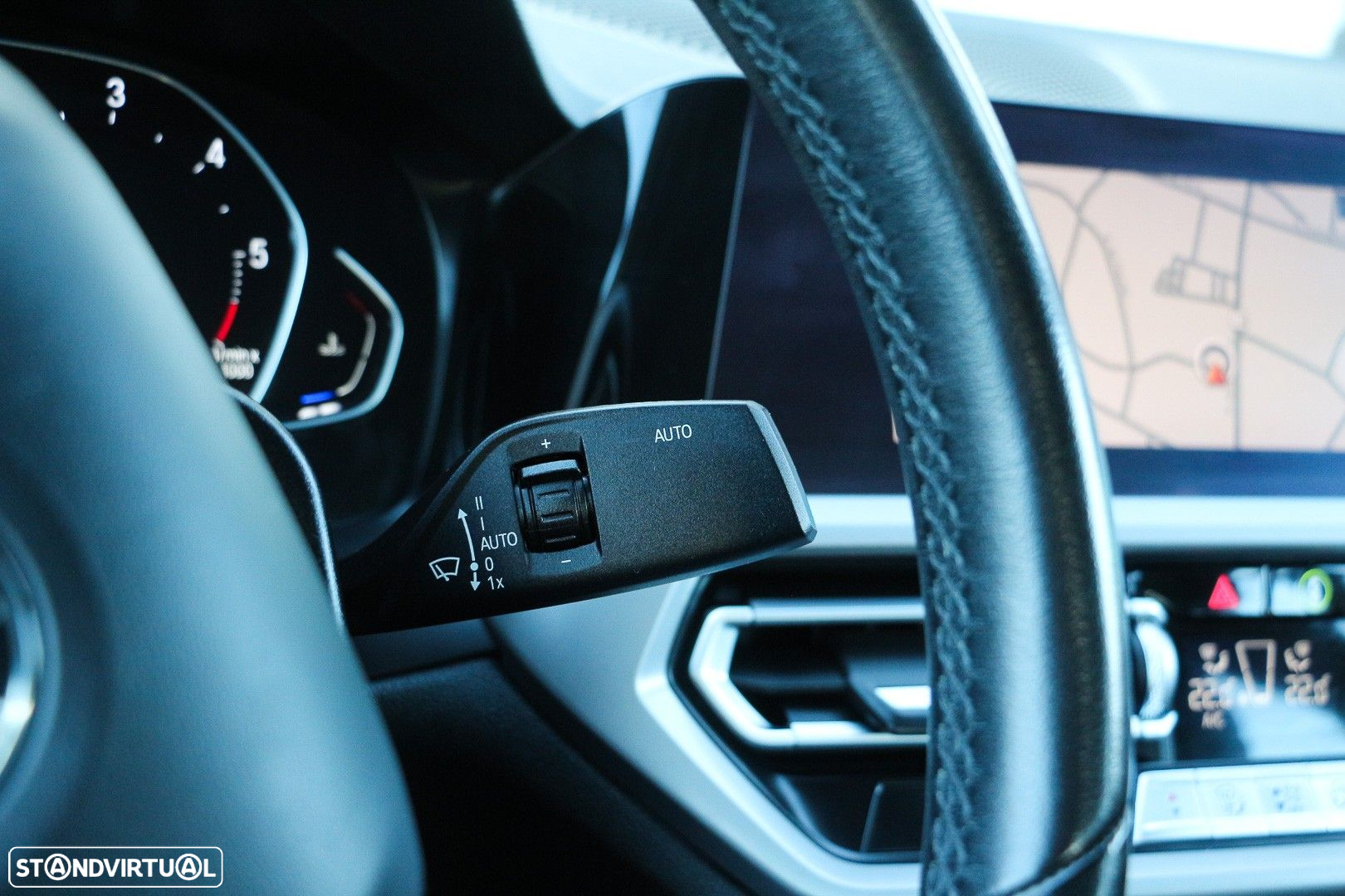 BMW 318 d Auto - 15