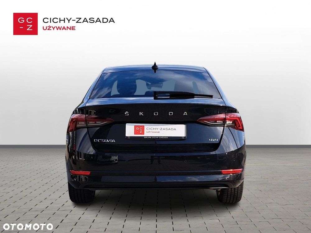 Skoda Octavia 2.0 TSI 4x4 Style DSG - 6