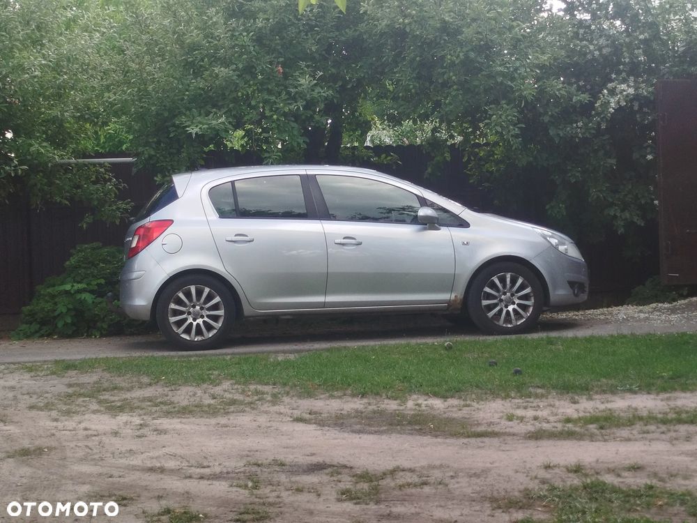 Opel Corsa 1.7 CDTI Cosmo - 1