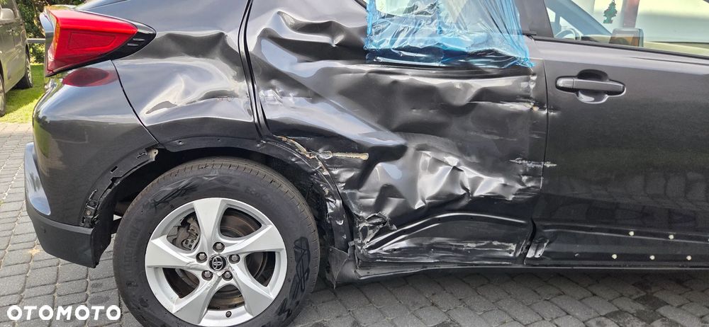 Toyota C-HR 1.2 T GPF Premium - 13