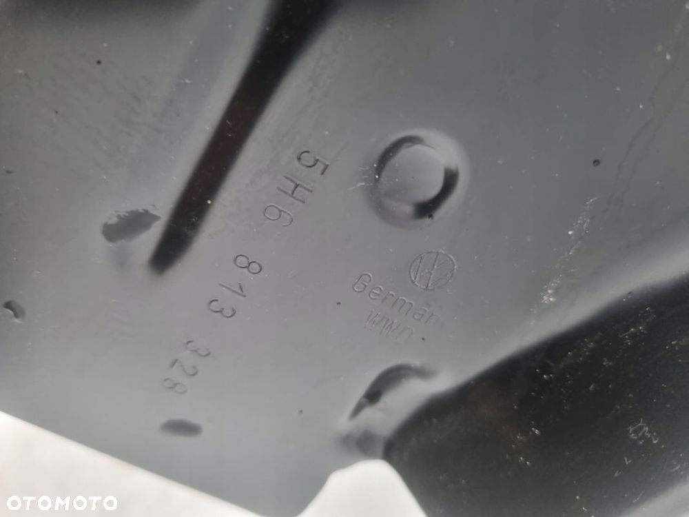 BŁOTNIK TYŁ TYLNY PRAWY VW GOLF VIII HB 20- ORG - 4