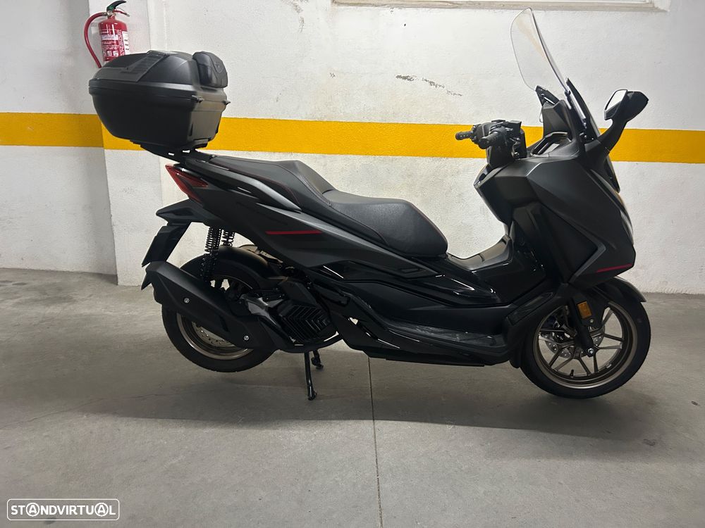 Honda Forza Edição especial - 2
