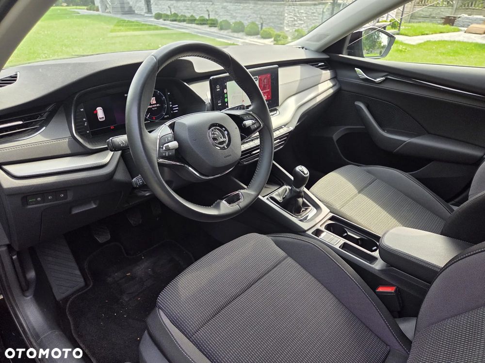Skoda Octavia 2.0 TDI Ambition - 10