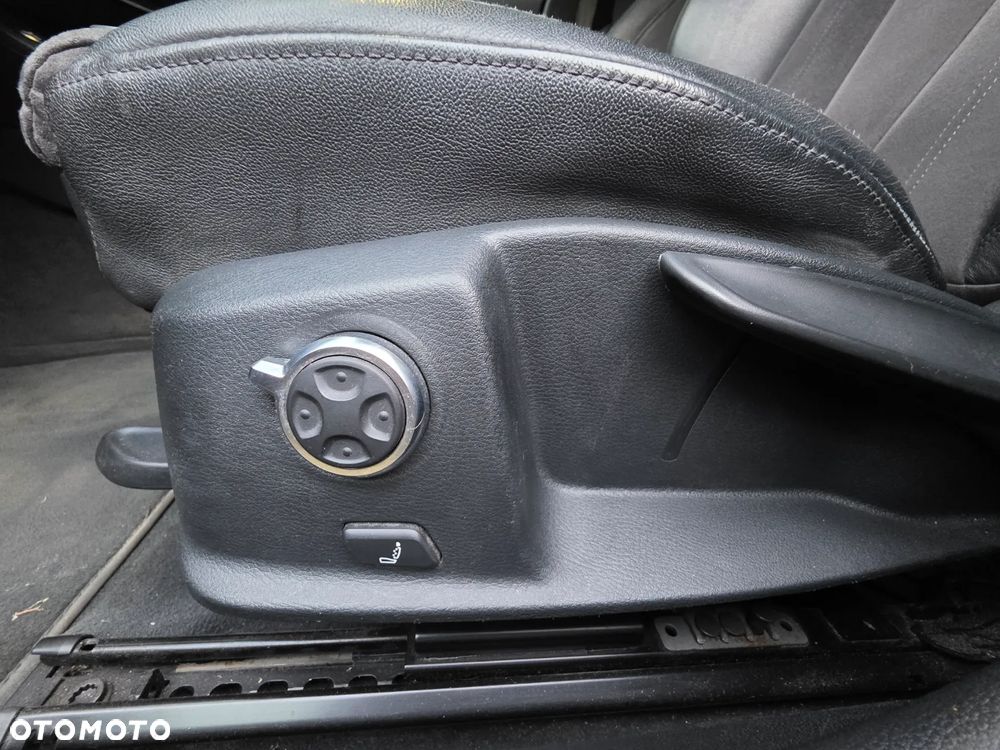 Audi A4 Avant - 14