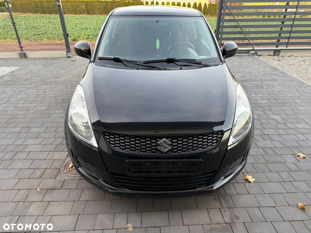 Suzuki Swift - 4
