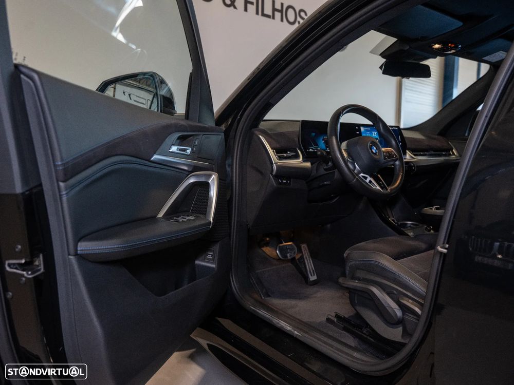 BMW X2 18 d sDrive Auto Pack M - 14