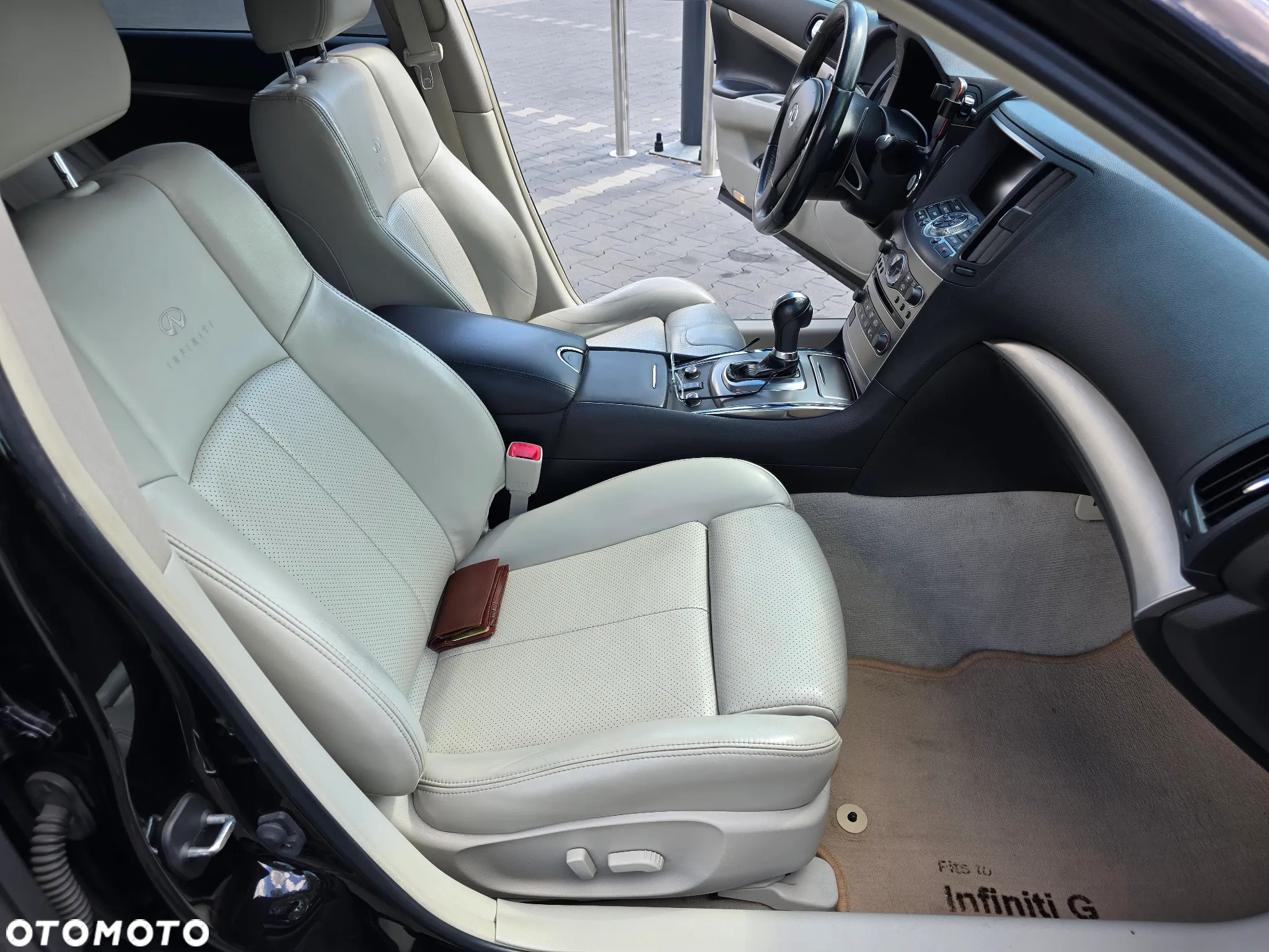 Infiniti G G37 GT Premium AWD - 37