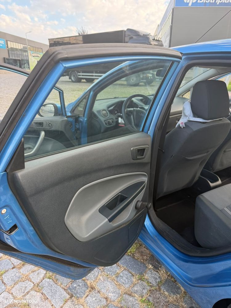 Ford Fiesta 1.25 Titanium - 10