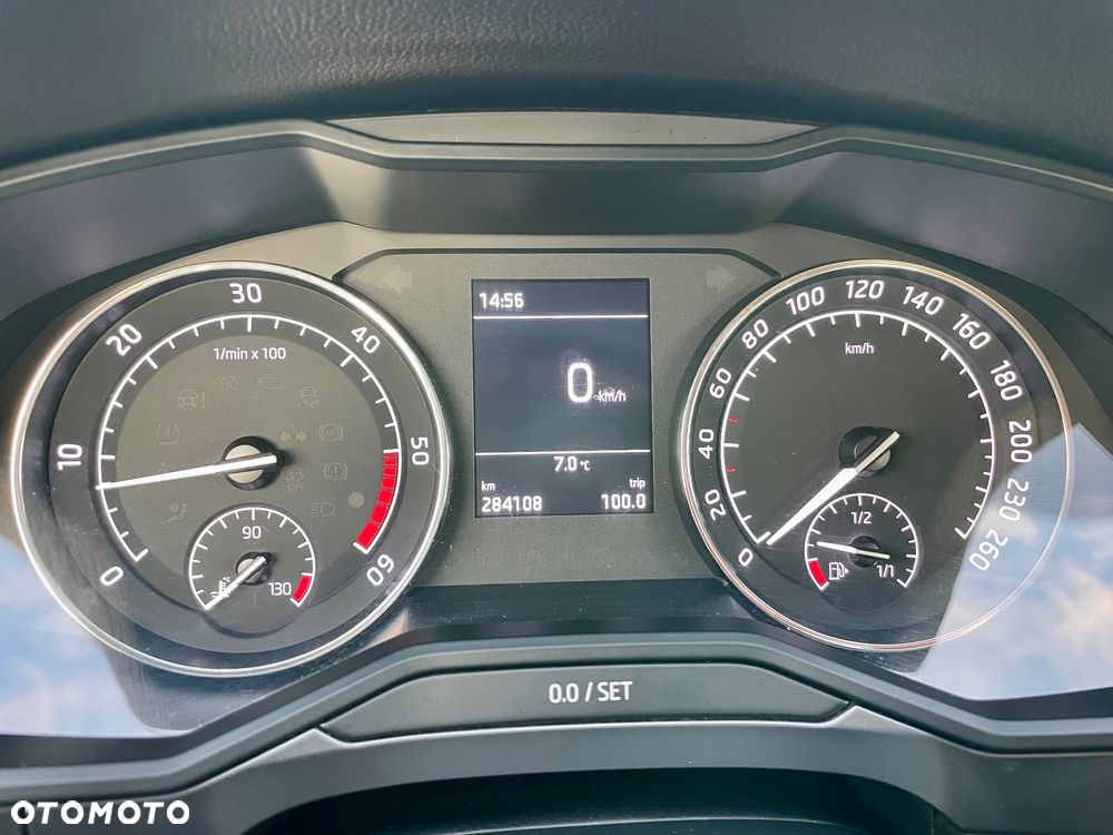 Skoda Superb 1.6 TDI Active - 17