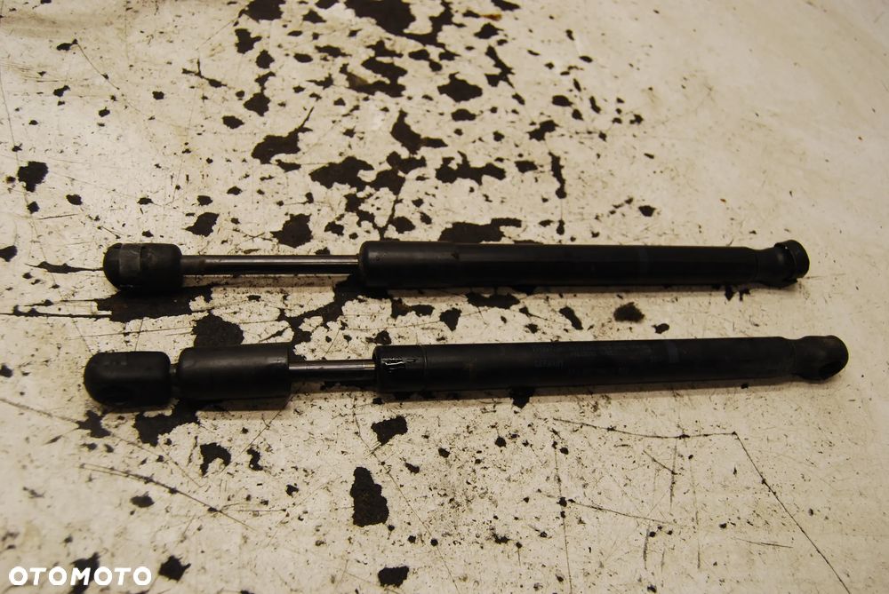 SIŁOWNIK KLAPY BAGAŻNIKA TYŁ 8E5827552 AUDI A4 B7 B6 SEDAN 8E5827552K - 4