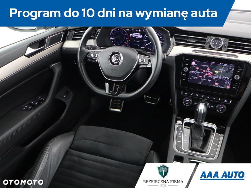 Volkswagen Passat Variant - 9