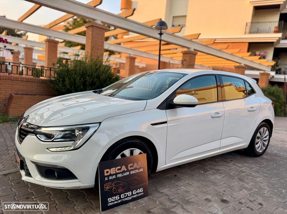 Renault Mégane 1.5 dCi Dynamique S - 1