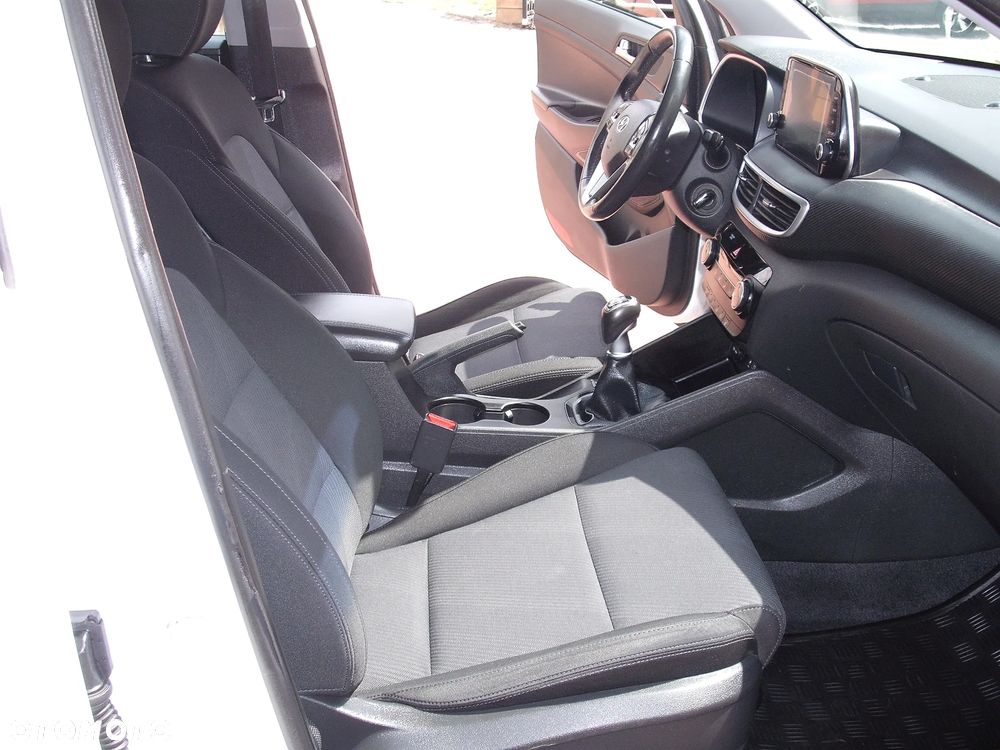 Hyundai Tucson - 16