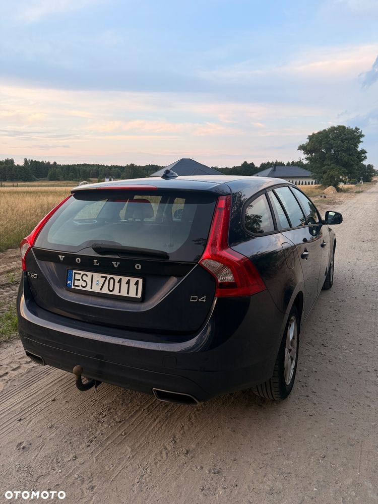 Volvo V60 D4 Drive-E Kinetic - 12