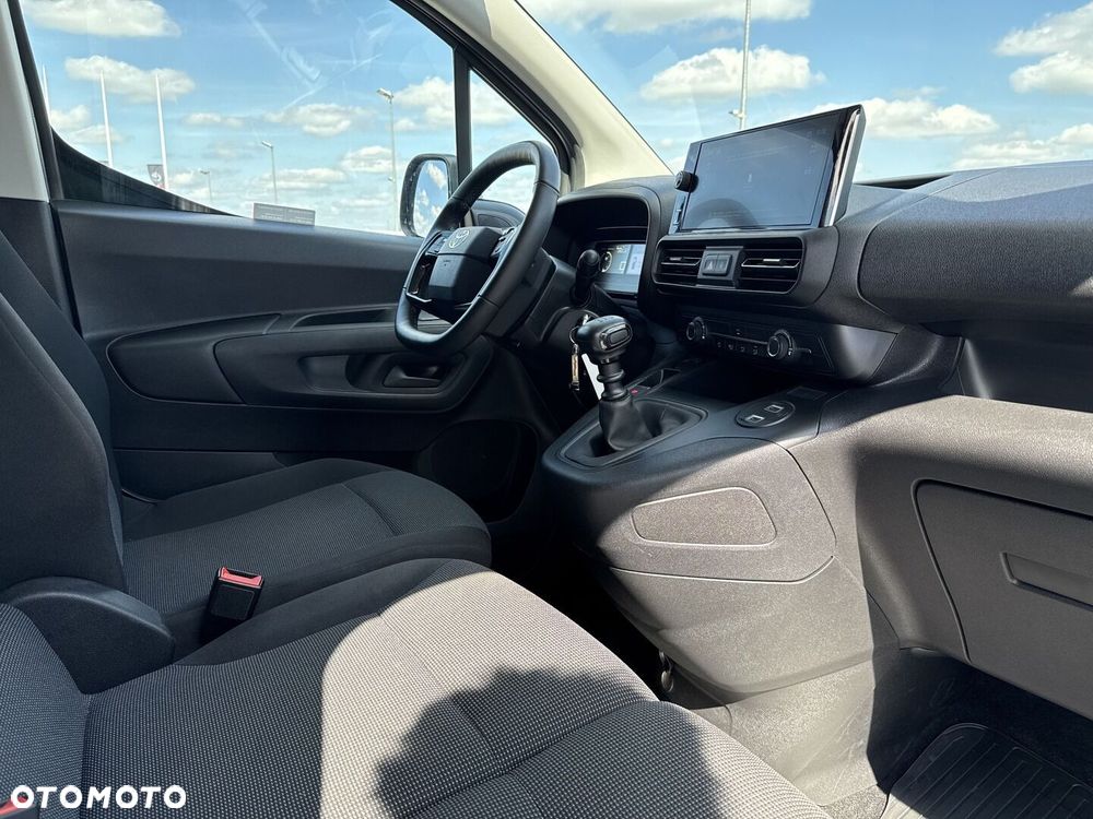 Toyota PROACE CITY - 11