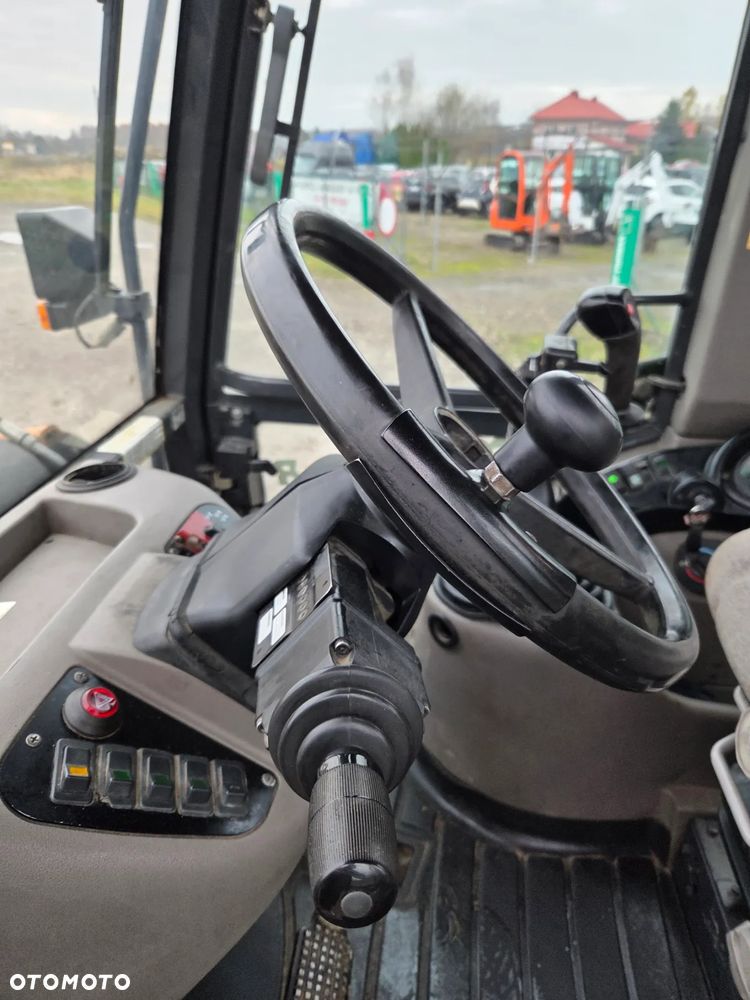 Case 695 super R - 12