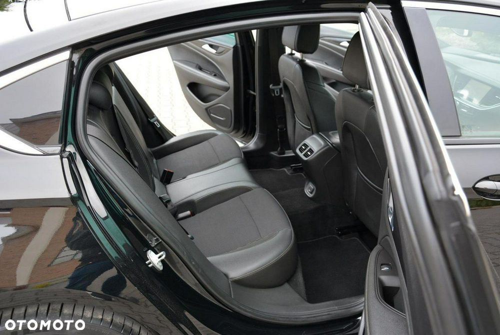 Opel Insignia 2.0 BiTurbo D 4x4 Automatik GSI - 17