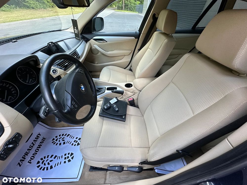 BMW X1 sDrive18i - 16