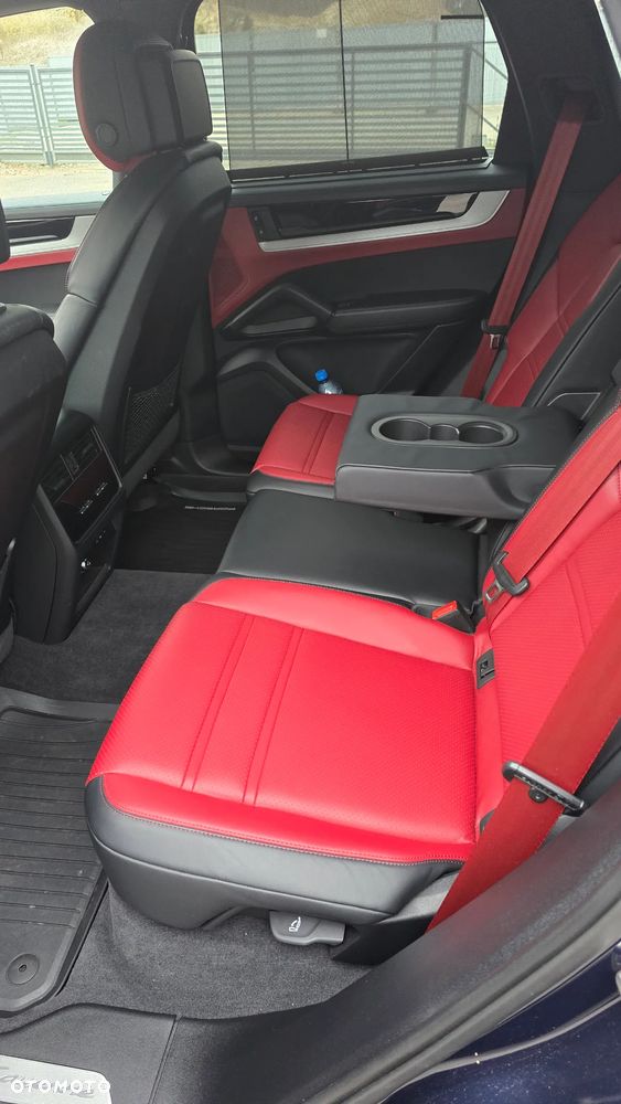 Porsche Cayenne E-Hybrid - 17