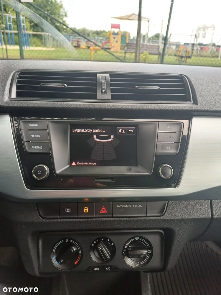 Skoda Fabia 1.0 TSI Active - 6