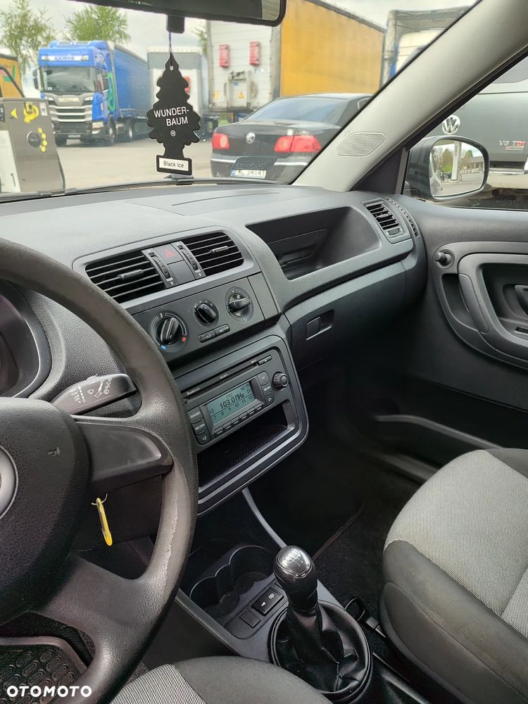 Skoda Fabia 1.6 TDI DPF Ambition - 1