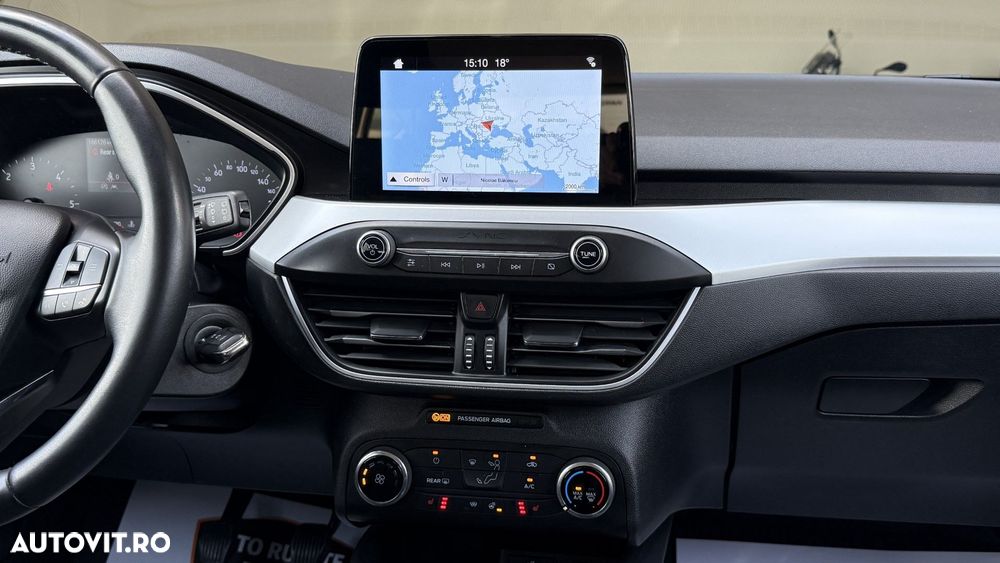 Ford Focus - 15