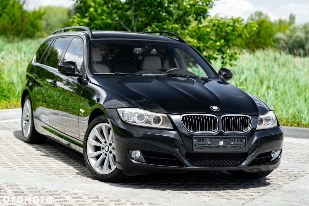BMW Seria 3 325i xDrive Edition Exclusive - 6
