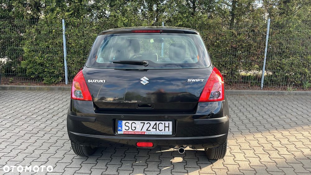 Suzuki Swift - 5