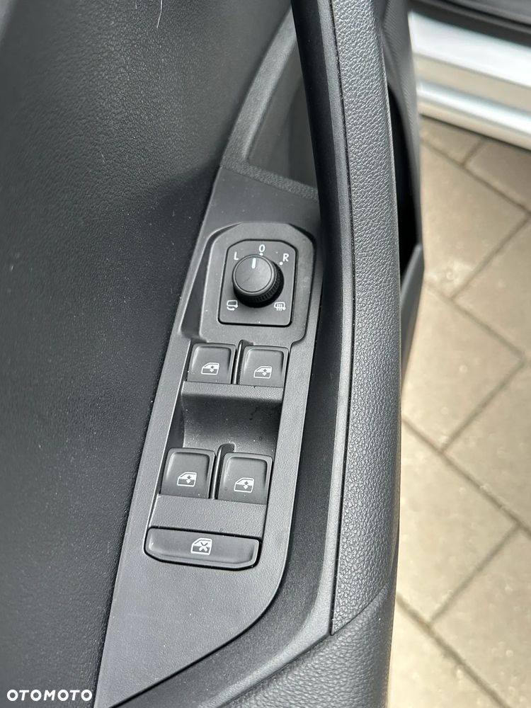 Skoda Karoq 1.5 TSI ACT Selection DSG - 13