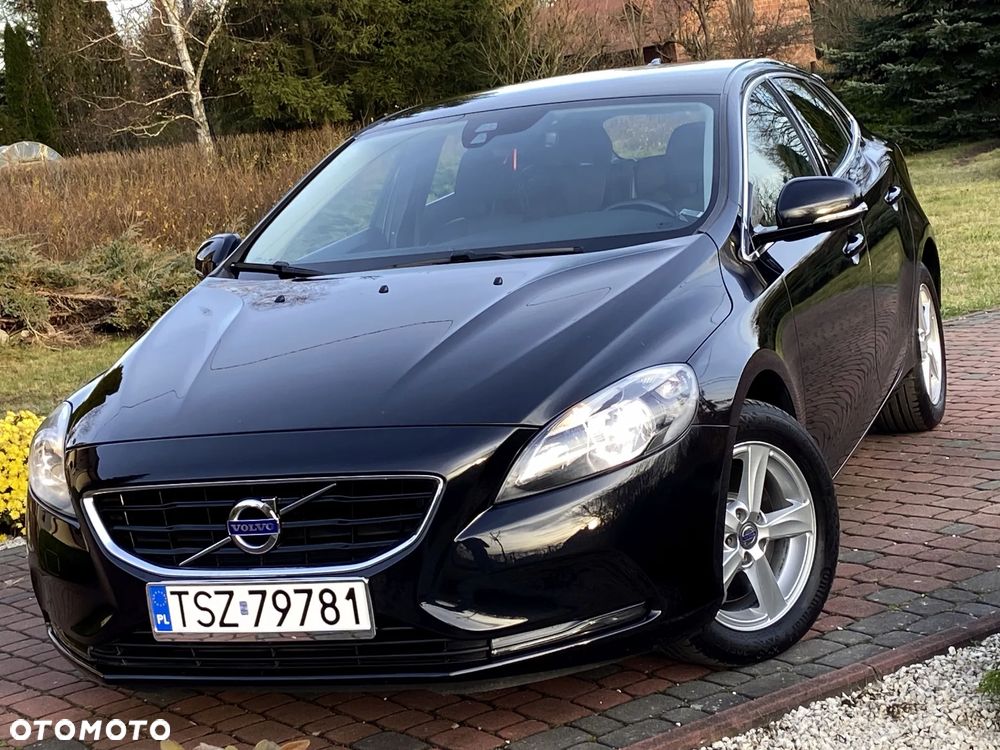 Volvo V40 D3 Momentum - 12