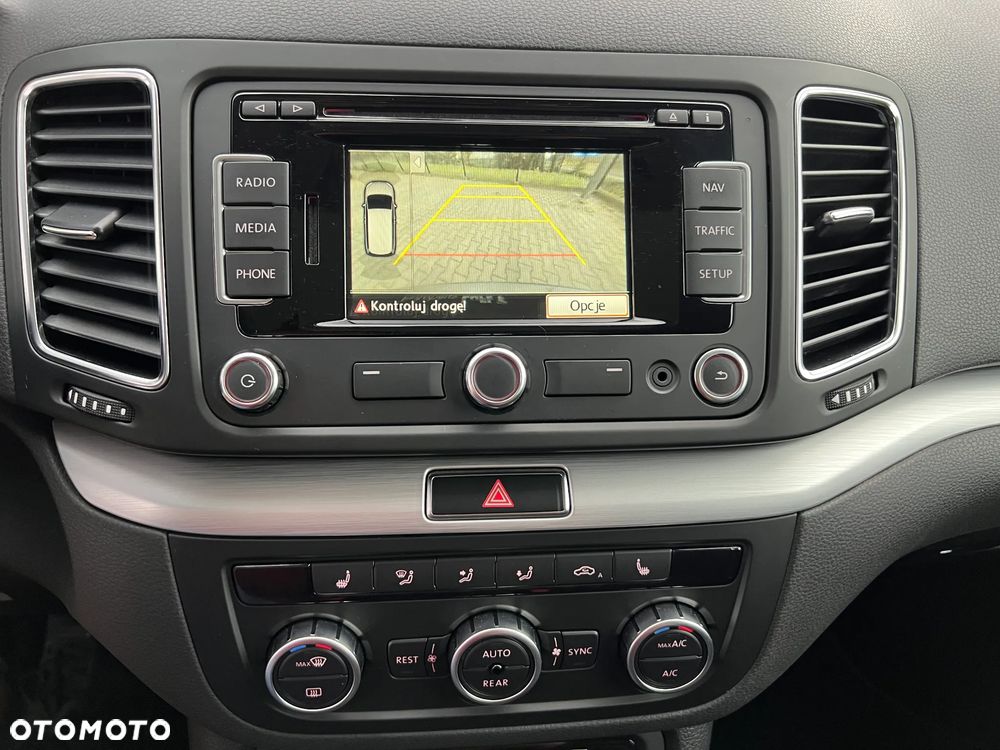 Volkswagen Sharan - 19