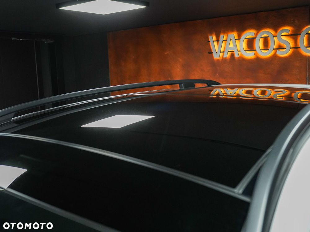 Mercedes-Benz GLB - 4