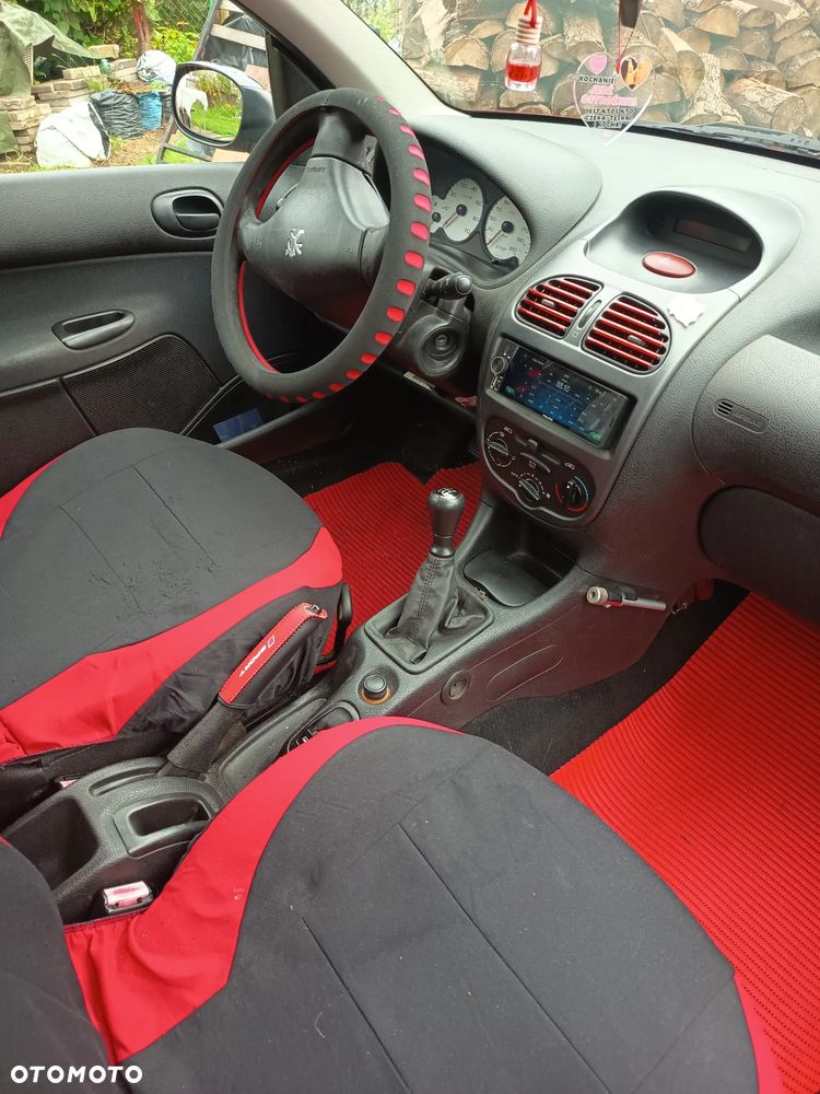 Peugeot 206 - 5