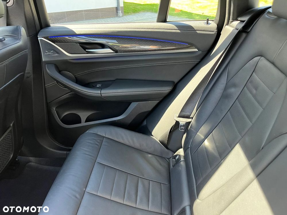 BMW X4 - 30