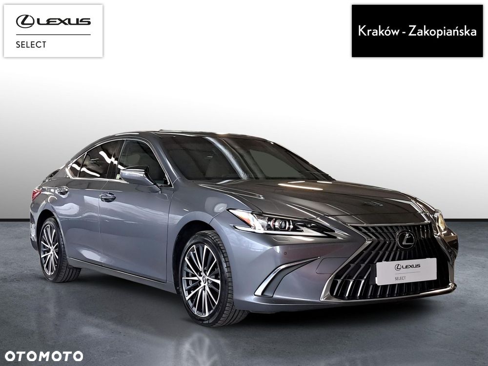 Lexus ES 300h Business Edition - 4