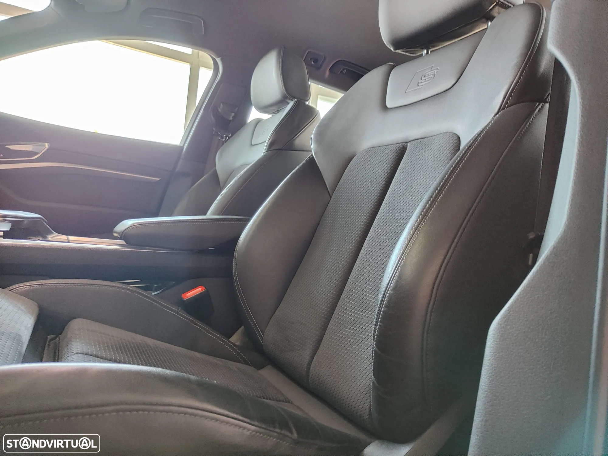 Audi e-tron 55 quattro S line - 26