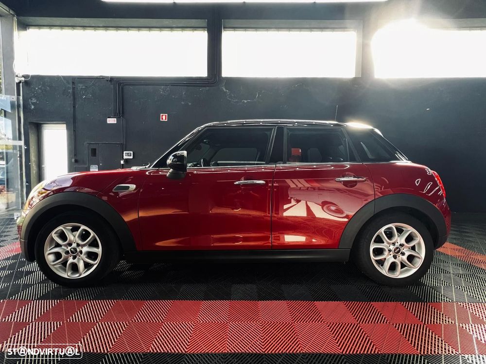 MINI 5 Portas One D - 17