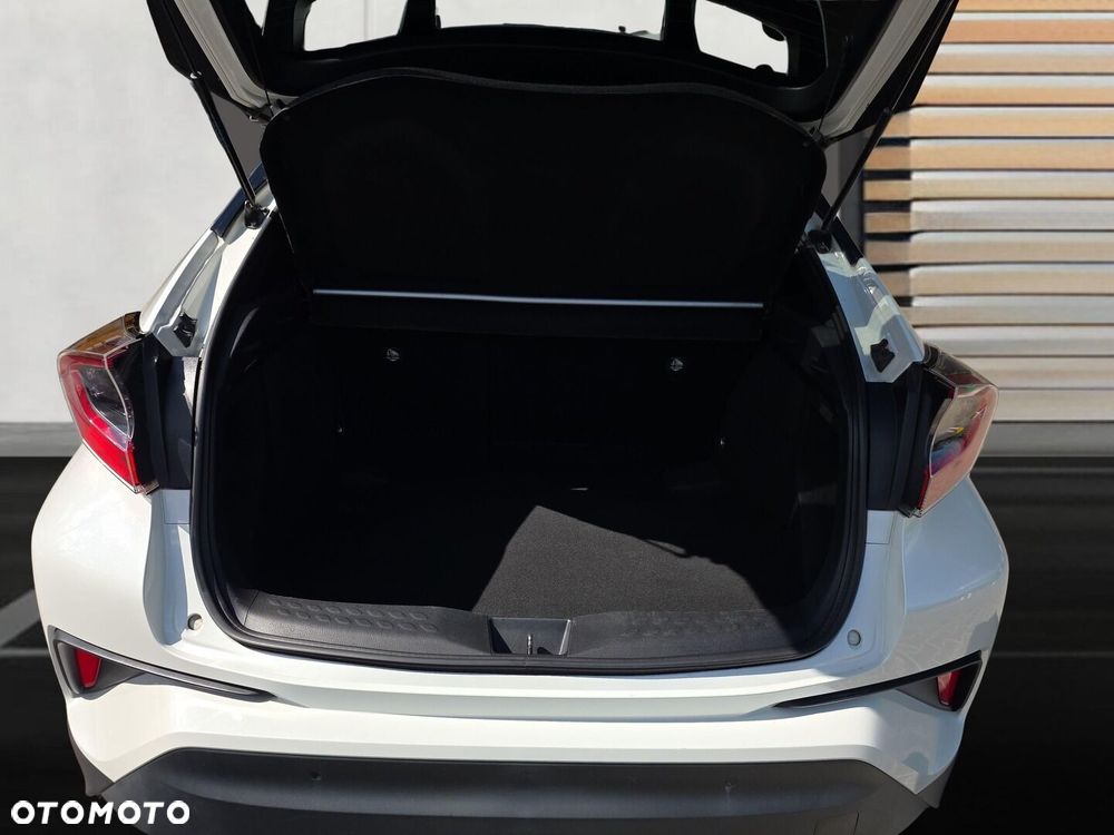 Toyota C-HR 1.8 Hybrid Prestige - 13