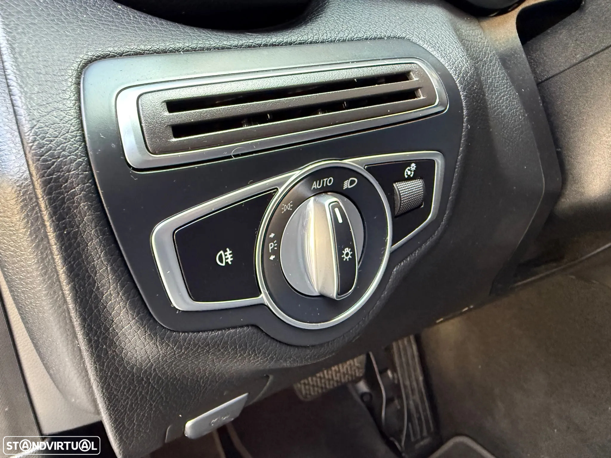 Mercedes-Benz C 300 BlueTEC Hybrid Avantgarde - 24
