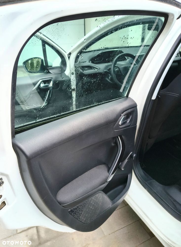 Peugeot 208 1.0 VTi Active - 9