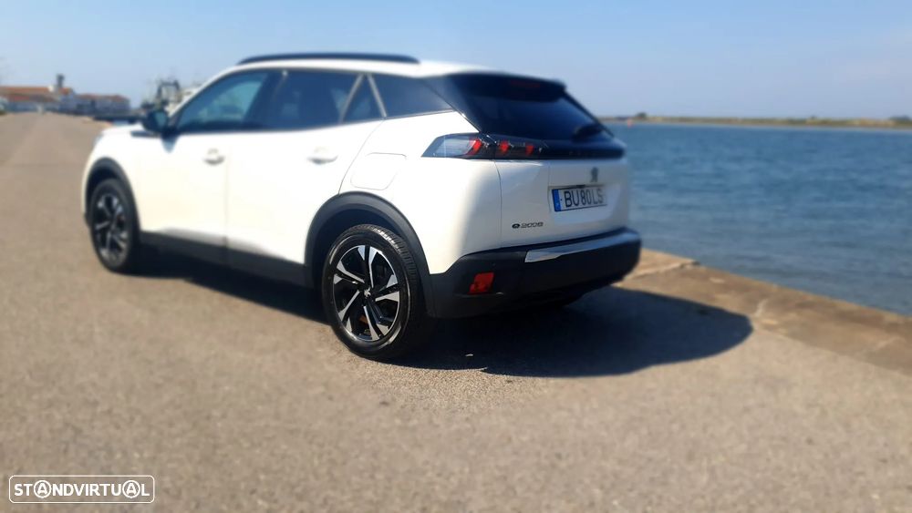 Peugeot e-2008 50 kWh Allure Pack - 7