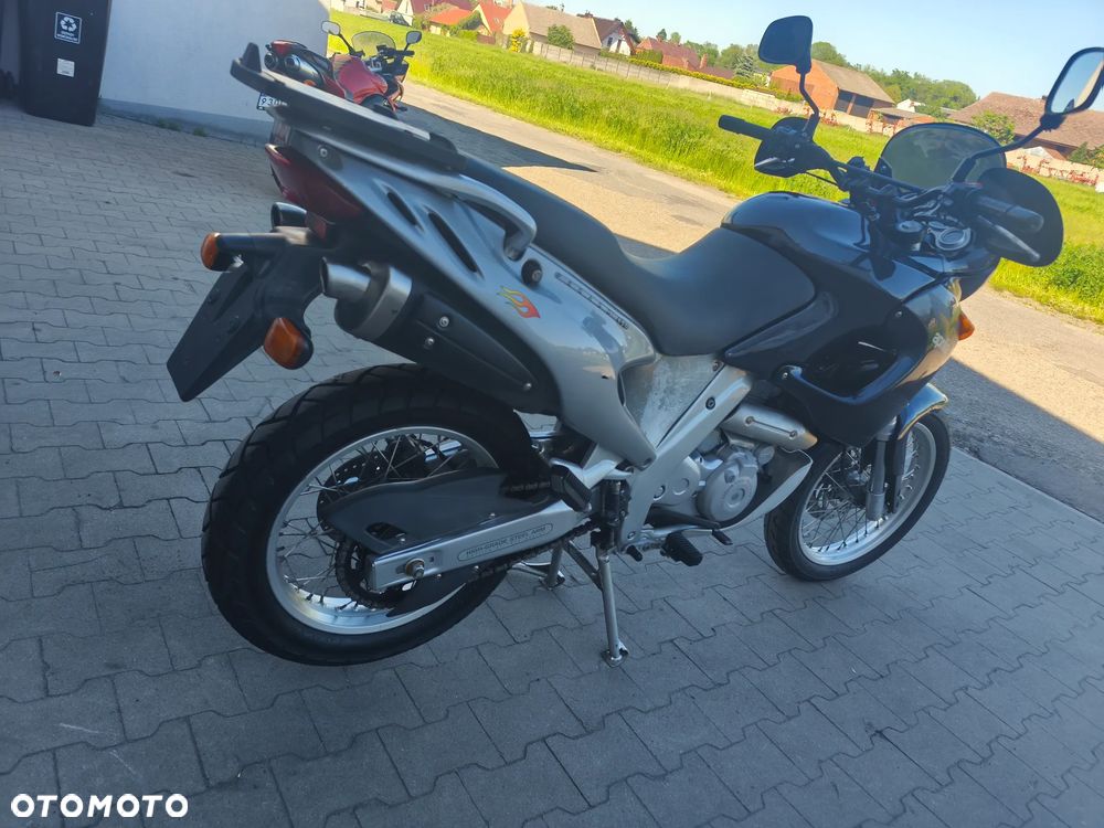 Aprilia Pegaso - 6
