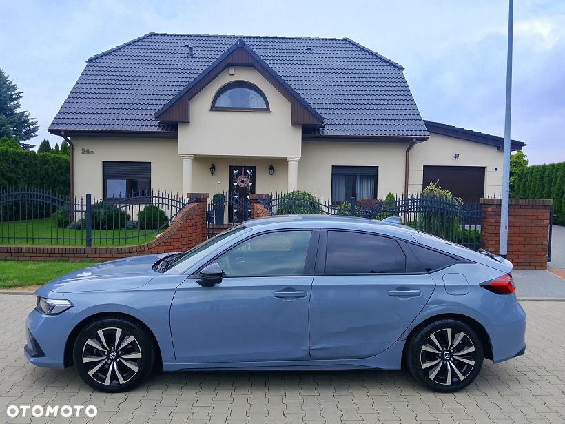 Honda Civic 2.0 i-MMD Elegance CVT - 6